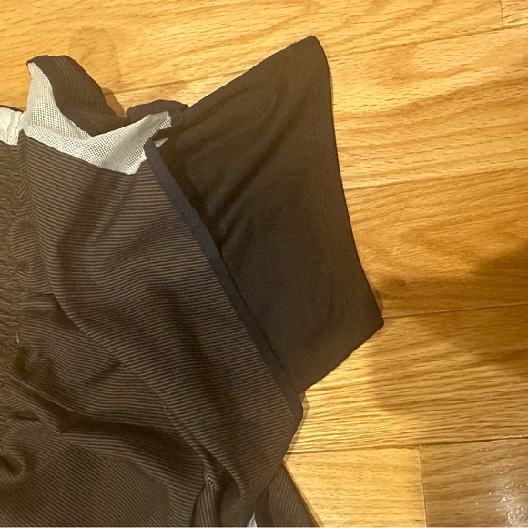 Athletic shorts bundle - Nike and Champion - Picture 5 of 9